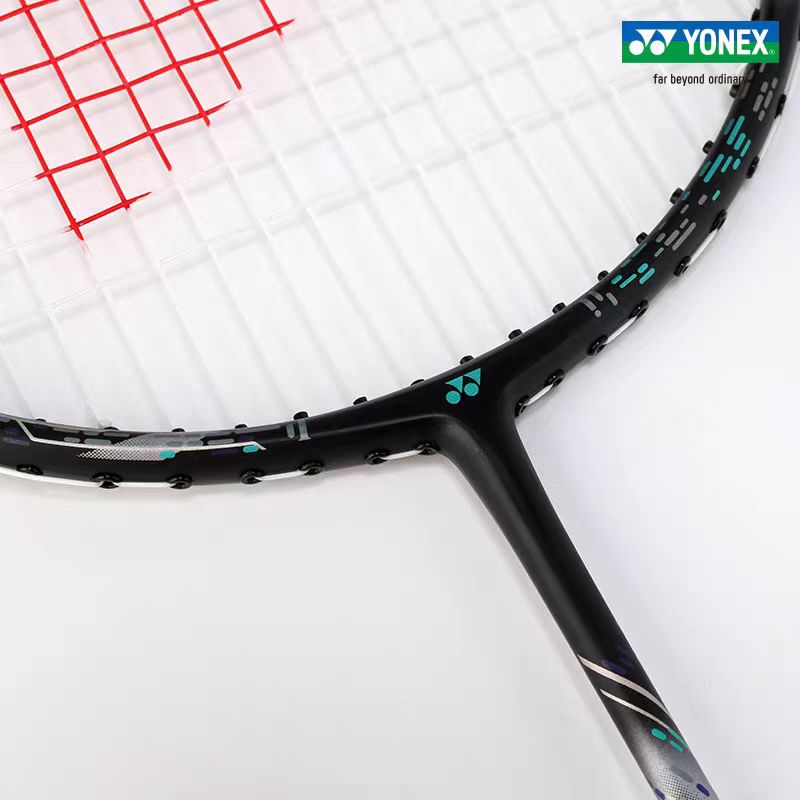 ไม้แบดมินตัน YONEX รุ่น Astrox - Yonex Racket Carbon บทวิจารณ์และราคา