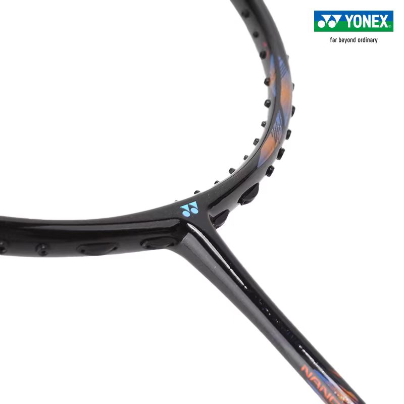ไม้แบดมินตัน YONEX Astrox Seri - Yonex Racket Carbon บทวิจารณ์และราคา