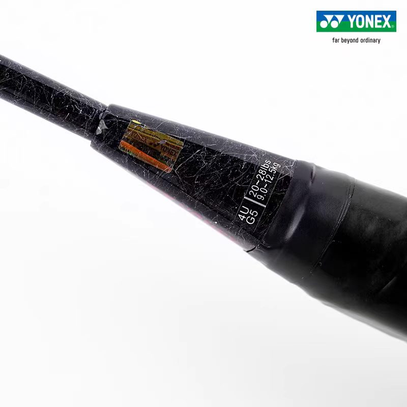ไม้แบดมินตัน YONEX ASTROX 99 P - Yonex Racket Carbon บทวิจารณ์และราคา